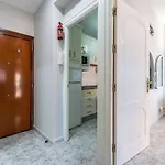 Perla 5 - 1 Bed 1 Bath Beach View