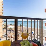 Perla 5 - 1 Bed 1 Bath Beach View