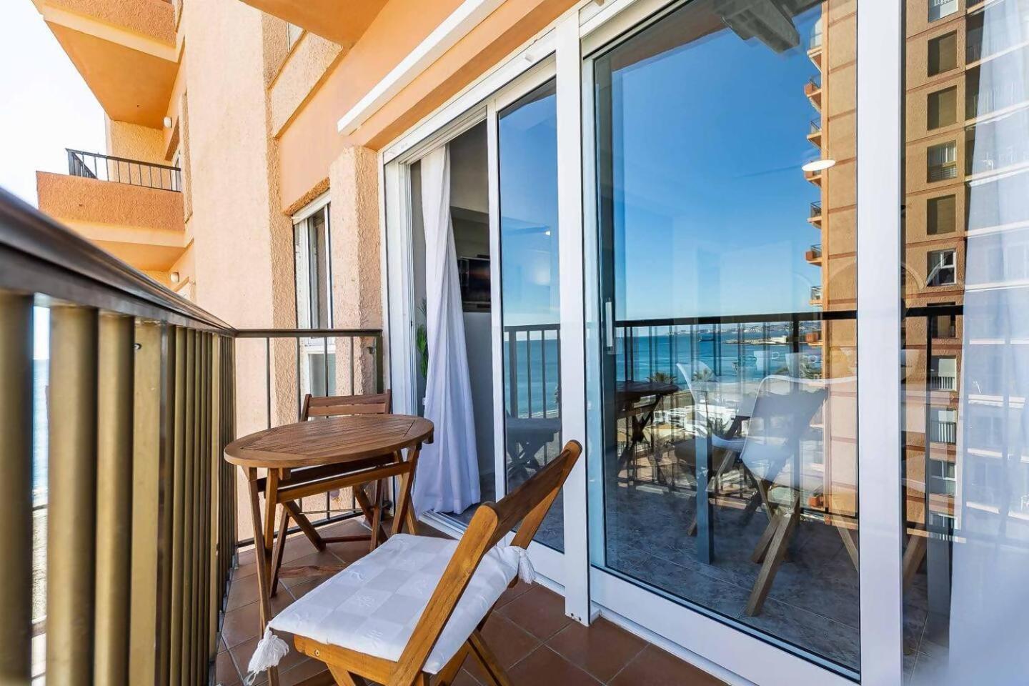 Perla 5 - 1 Bed 1 Bath View *
